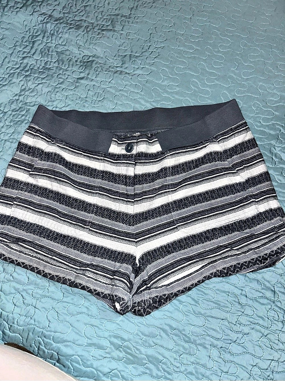 LOFT Striped High Waist Shorts in Black & White Size 12